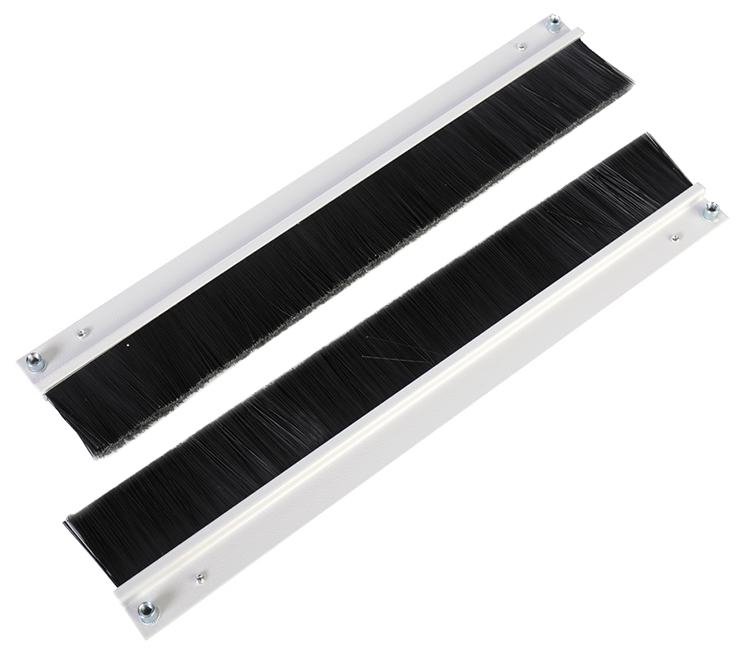 Комплект щеточного ввода в шкаф ЦМО, универсальный (2 шт в компл)